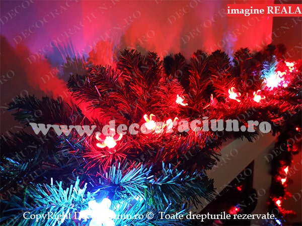 Ghirlanda artificiala brad leduri rosii 2,7m conectabila