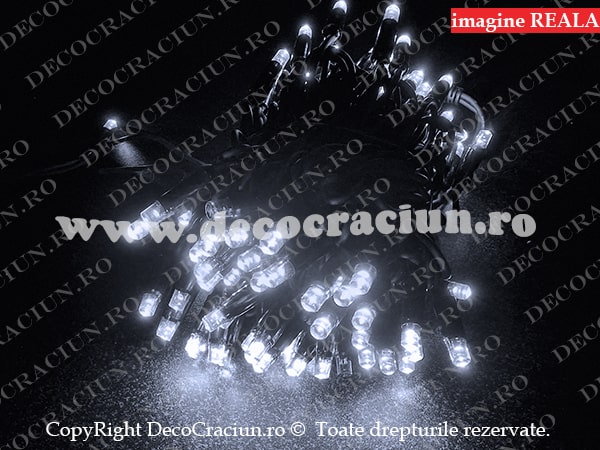 Instalatii luminoase Craciun exterior 100m lungime leduri alb rece efect stroboscopic cablu negru cauciucat