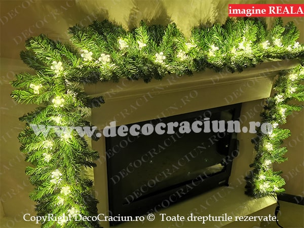 Ghirlanda artificiala brad craciun 2,7m lungime decor flori de cires leduri alb cald lumina statica