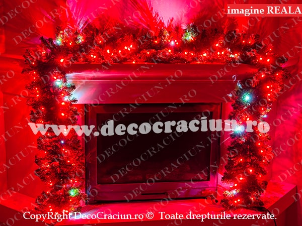 Ghirlanda artificiala brad 2,7m lungime conectabila 160 leduri rosii efect flash