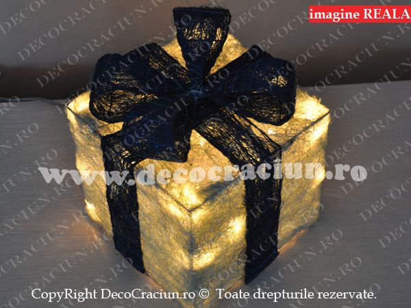 Decoratiuni Craciun interior cadou iluminat cu leduri