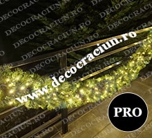 Ghirlanda brad artificial de Craciun 2,7m lungime 360 leduri alb cald lumina statica